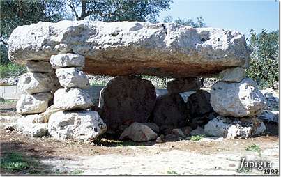 minervino, dolmen li scusi